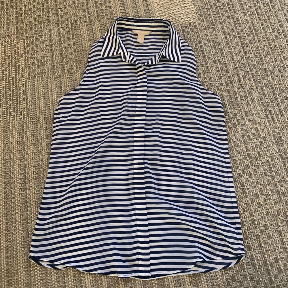 Banana Republic button up tank